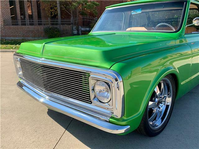 Chevrolet C-10 1970 image number 16