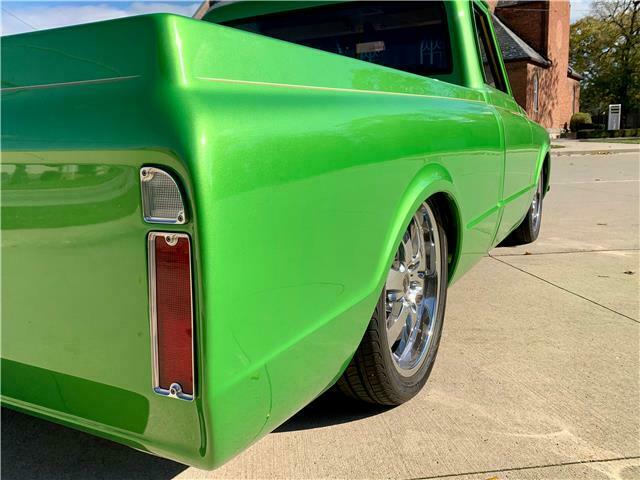 Chevrolet C-10 1970 image number 21