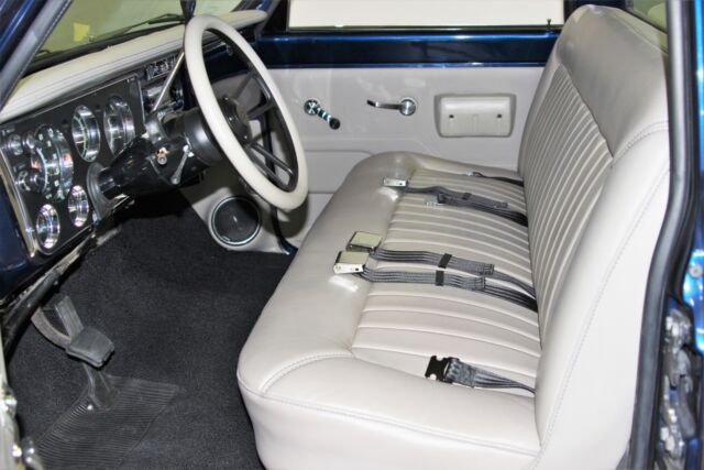 Chevrolet C-10 1967 image number 16