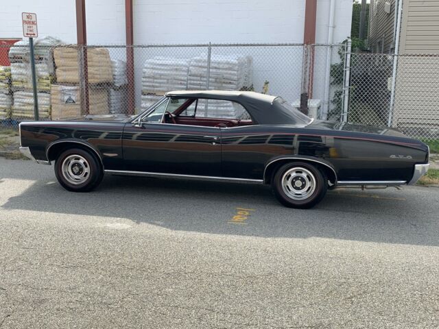 Pontiac GTO 1966 image number 2