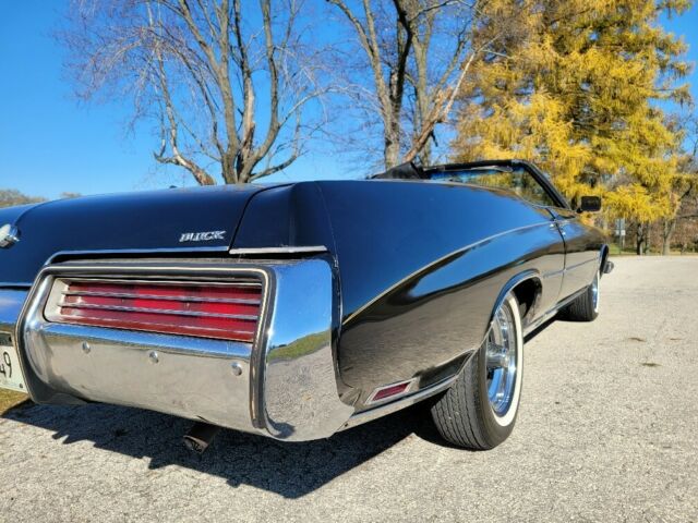 Buick Centurion 1973 image number 34