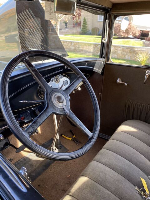 Ford Model A 1931 image number 18
