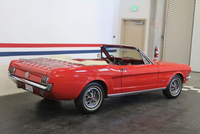 Ford Mustang 1966 image number 28