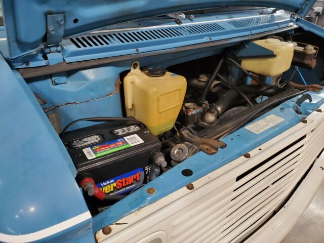 GMC Vandura 1974 image number 39