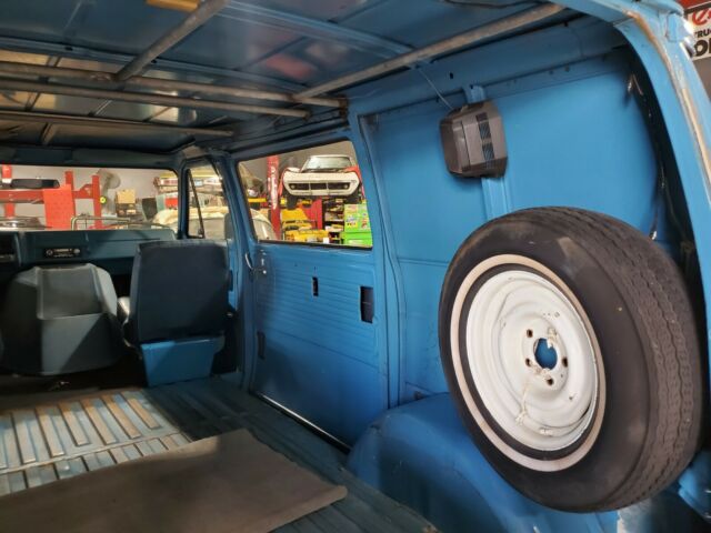 GMC Vandura 1974 image number 47