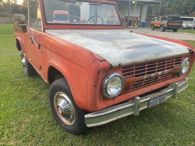 Ford Bronco 1971 image number 1