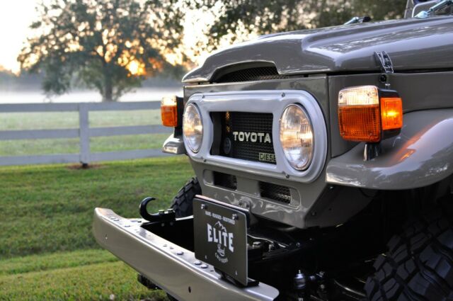 Toyota Land Cruiser 1979 image number 27