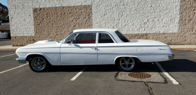 Chevrolet Impala 1962 image number 18
