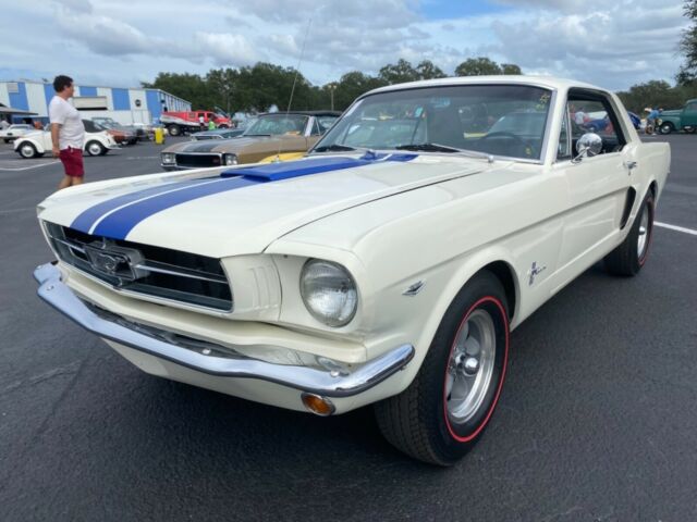 Ford Mustang 1967 image number 32