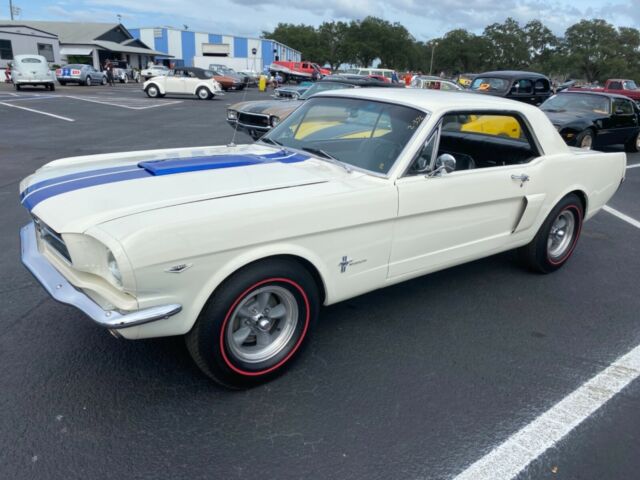 Ford Mustang 1967 image number 38