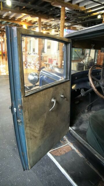 Plymouth Deluxe 1929 image number 33