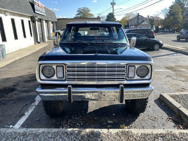 Plymouth Trail Duster 1978 image number 1