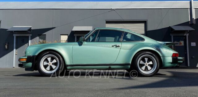 Porsche 930 1977 image number 17
