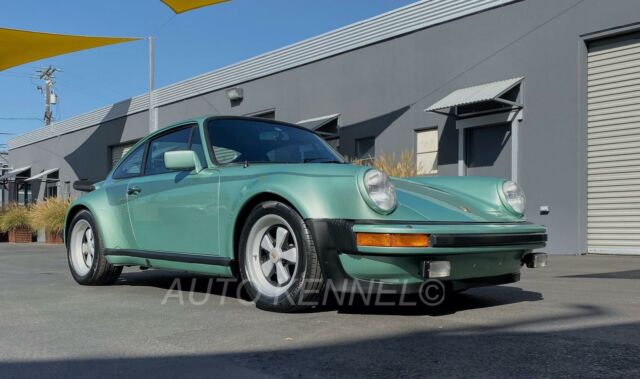 Porsche 930 1977 image number 9