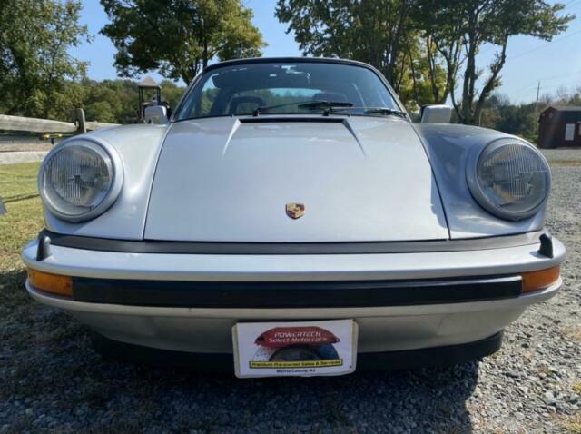 Porsche 911 1977 image number 30