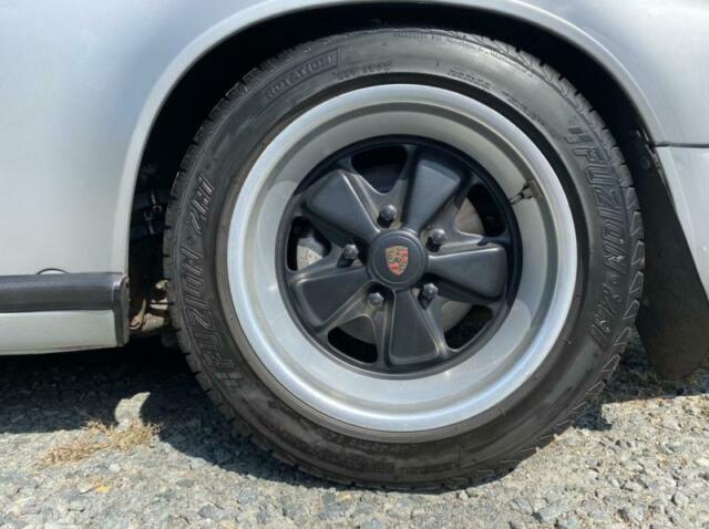Porsche 911 1977 image number 9
