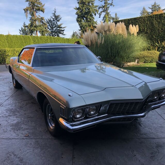 Buick Riviera 1972 image number 13