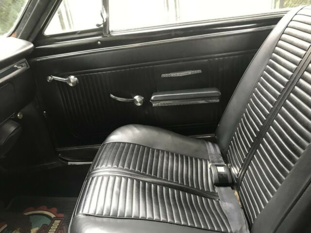 Pontiac Le Mans 1966 image number 12