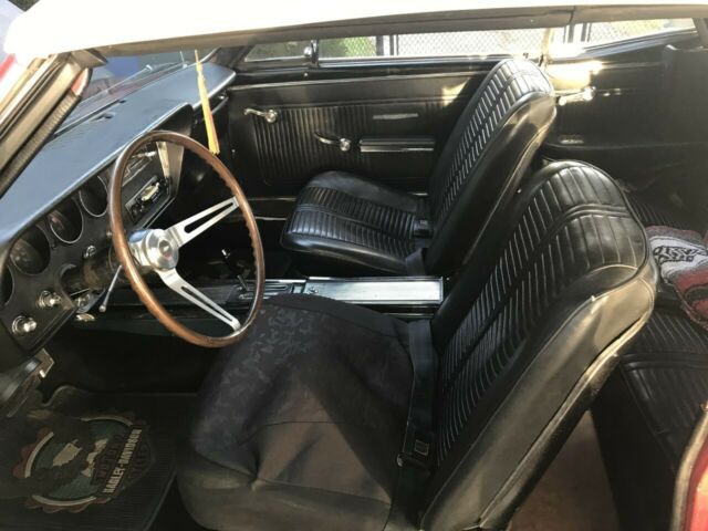 Pontiac Le Mans 1966 image number 25
