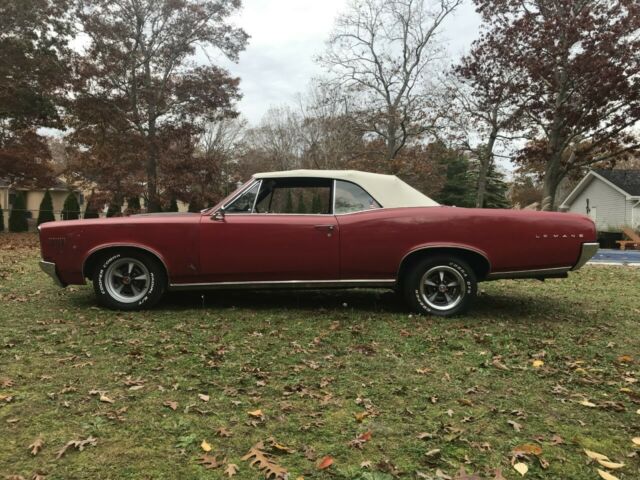 Pontiac Le Mans 1966 image number 44