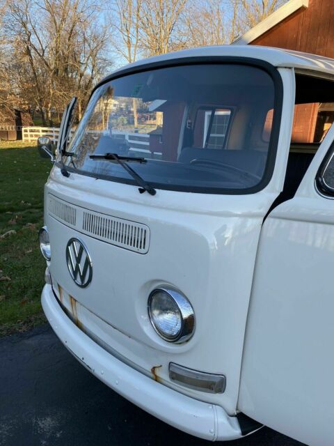 Volkswagen Double Cab 1970 image number 14