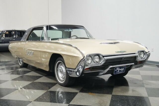 Ford Thunderbird 1963 image number 41