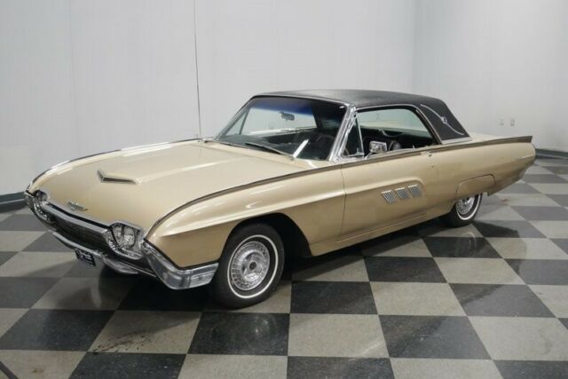 Ford Thunderbird 1963 image number 45