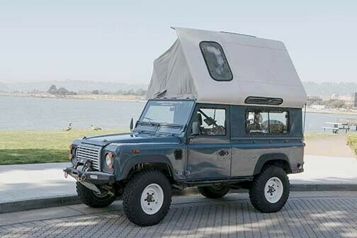 Land Rover Defender 1972 image number 4