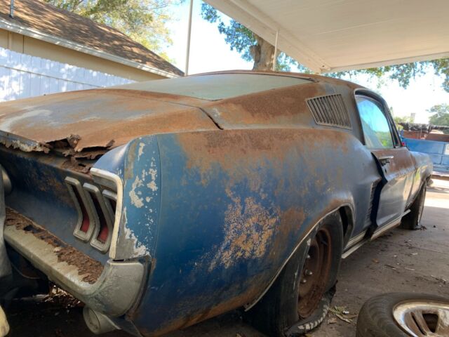 Ford Mustang 1967 image number 30