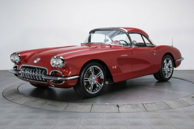 Chevrolet Corvette 1960 image number 8