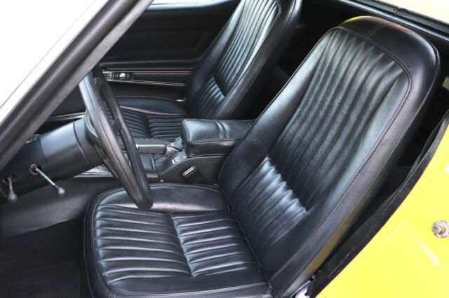 Chevrolet Corvette 1976 image number 13