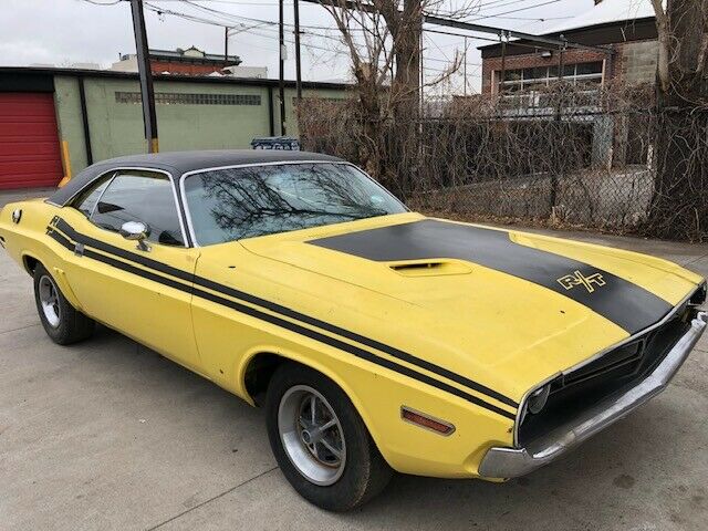 Dodge Challenger 1971 image number 18