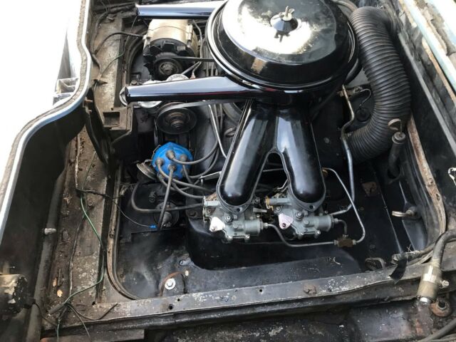 Chevrolet Corvair 1965 image number 35