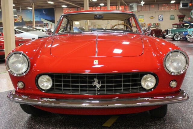 Ferrari 250 GTE 1961 image number 1