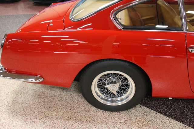 Ferrari 250 GTE 1961 image number 12