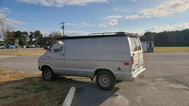 Dodge Street Van 1978 image number 22