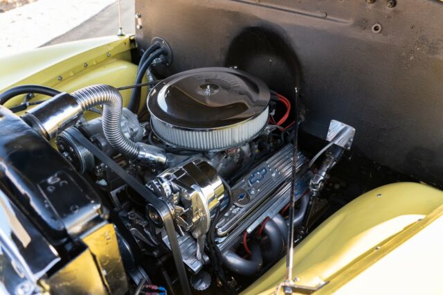 Chevrolet C-10 1950 image number 21