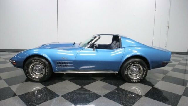 Chevrolet Corvette 1971 image number 2