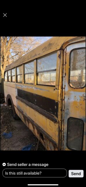 Ford Schoolbus 1947 image number 3