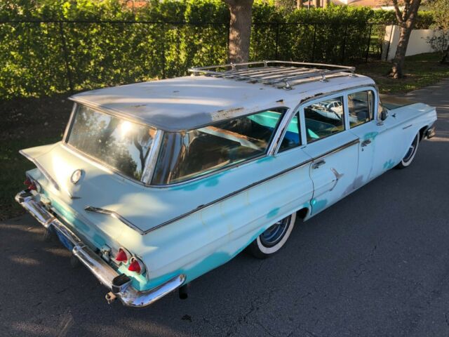 Chevrolet Bel Air/150/210 1960 image number 29
