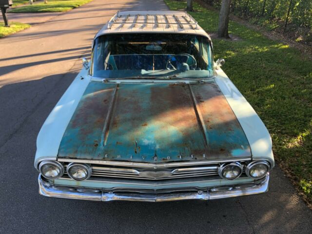 Chevrolet Bel Air/150/210 1960 image number 32