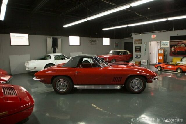 Chevrolet Corvette 1967 image number 23