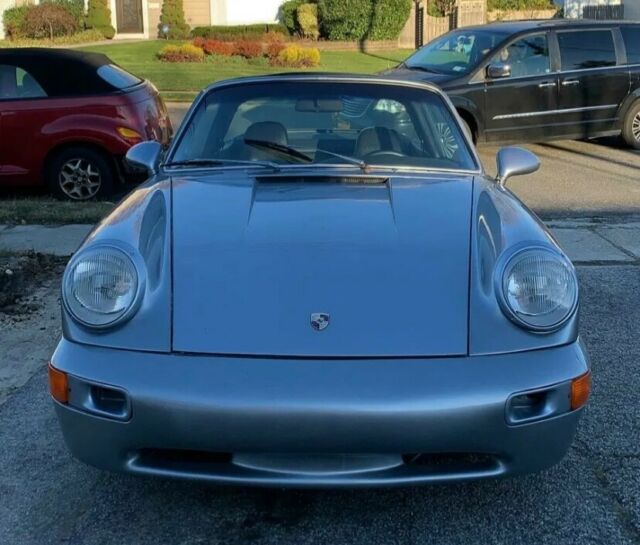 Porsche 911 1976 image number 2