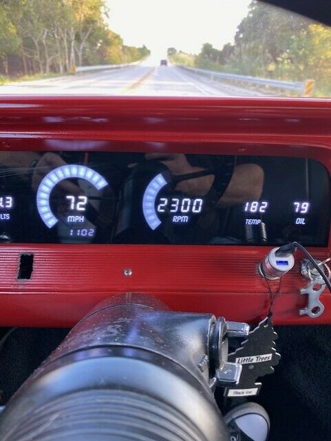 Chevrolet C-10 1966 image number 23