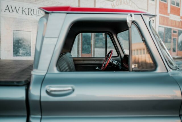 Chevrolet C-10 1966 image number 30