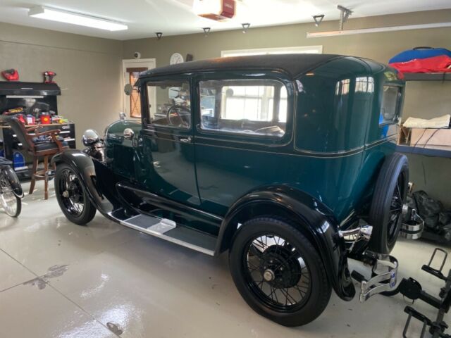 Ford Model A 1928 image number 7