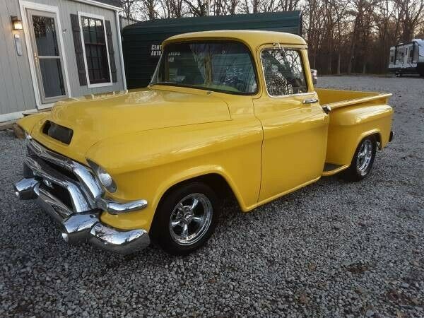 GMC 100 1956 image number 10