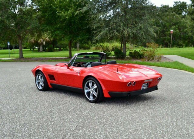 Chevrolet Corvette 1967 image number 2