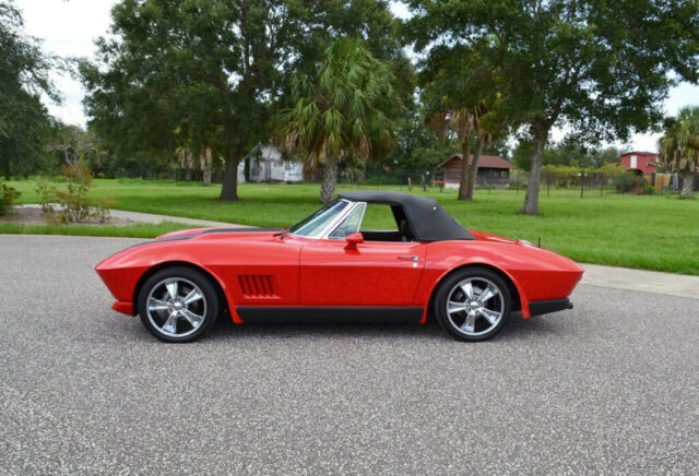 Chevrolet Corvette 1967 image number 30