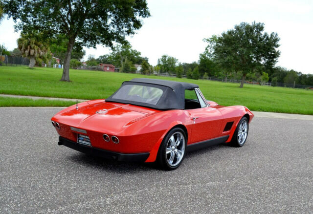 Chevrolet Corvette 1967 image number 9